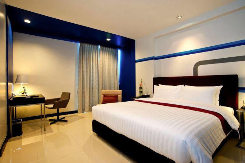 Fx Hotel Metrolink Makkasan Bangkok Esterno foto